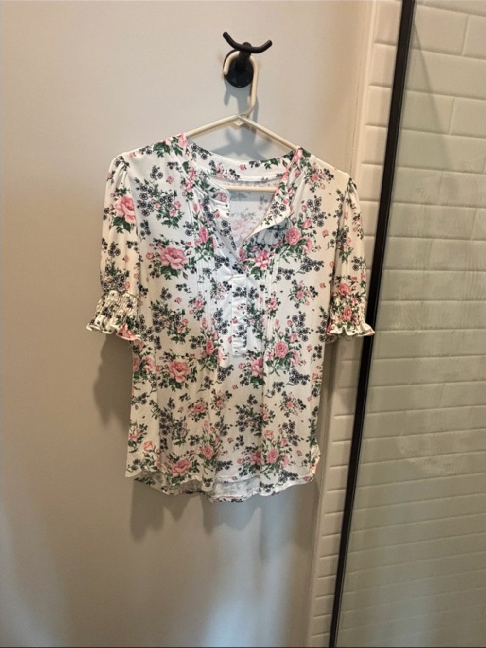 Floral Button-Front White Blouse with Pink Rose Print